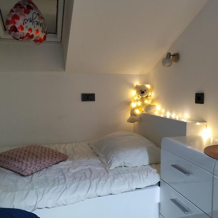 Happy Moments 1 Apartment Gornje Jesenje Exterior photo