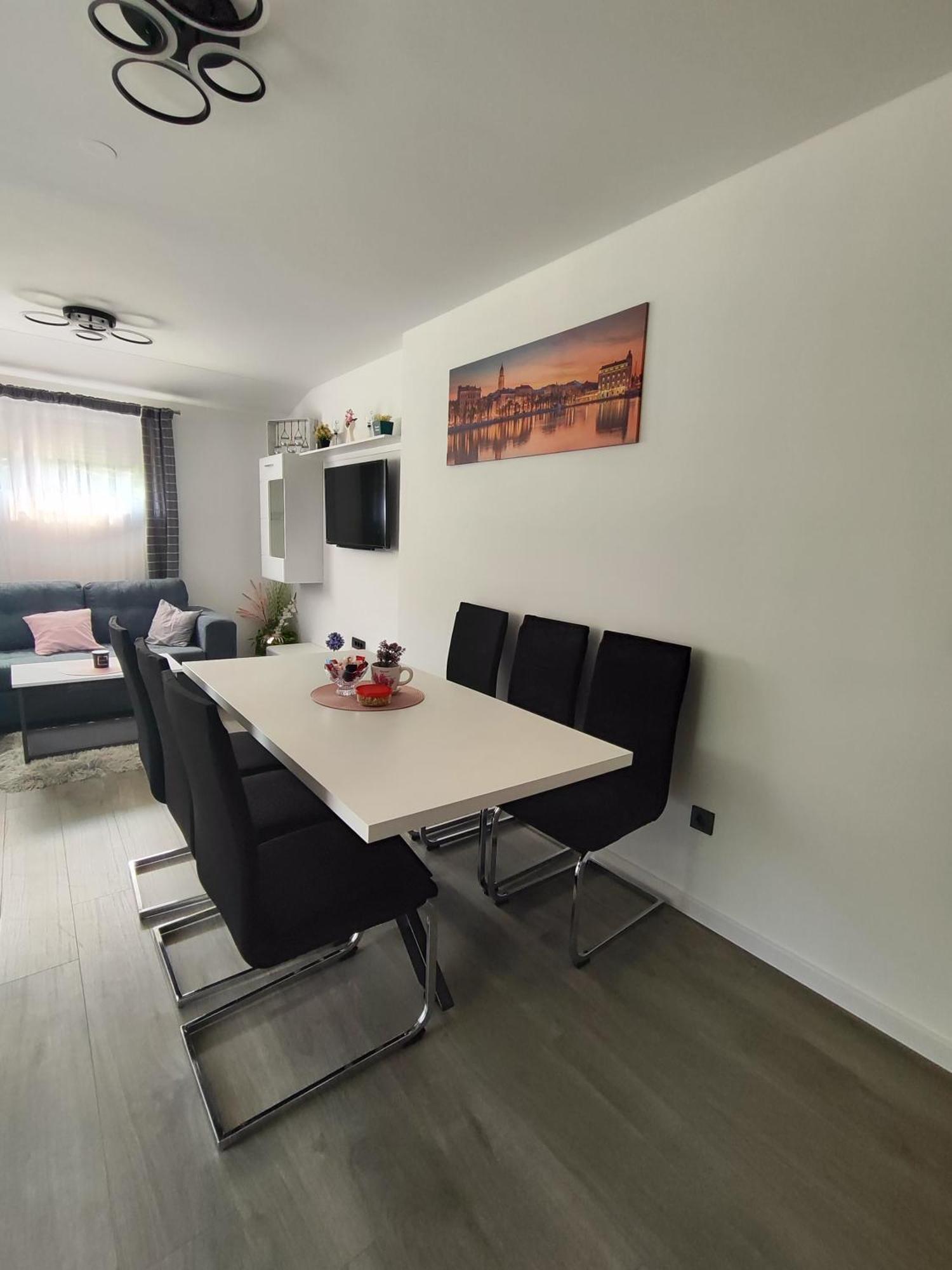 Happy Moments 1 Apartment Gornje Jesenje Exterior photo